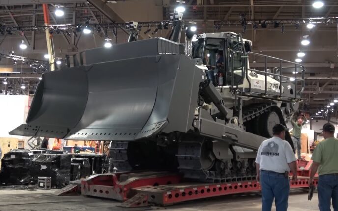 Liebherr PR776 Bulldozer Features