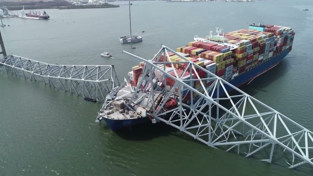 Damage caused by Cargo Ship Dali crashing into the Francis Scott Key ...